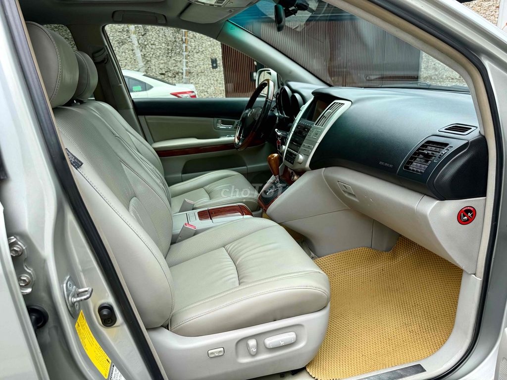 Lexus RX 350 AWD 2006 đk 2007 bản 2 cầu xe đẹp. Mua bán Ô tô tại Quận Gò Vấp Tp Hồ Chí Minh được đăng bởi Kim Kim hình 16