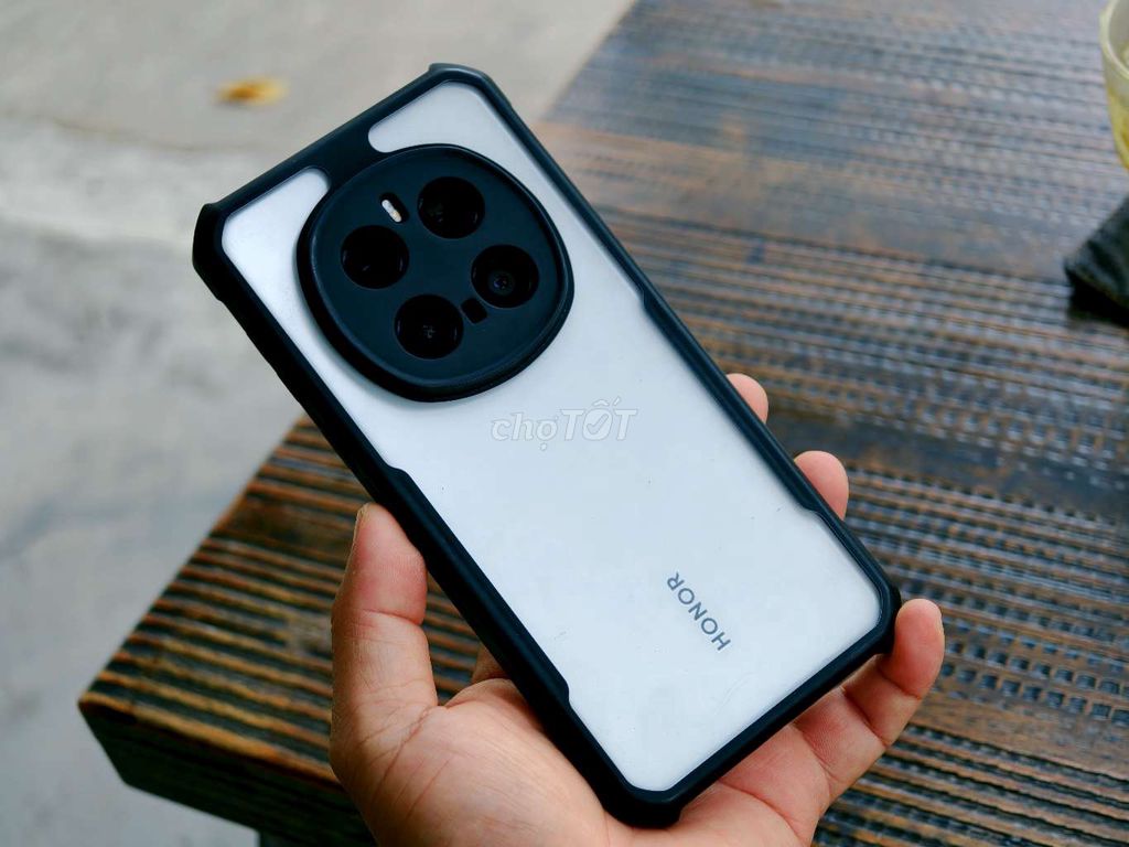 Honor Magic 7 Pro 12/256 kèm Ốp Xundd có giao lưu. Mua bán Điện thoại tại Quận 12 Tp Hồ Chí Minh được đăng bởi Đỗ Hậu Fb Dylan Đỗ hình 1