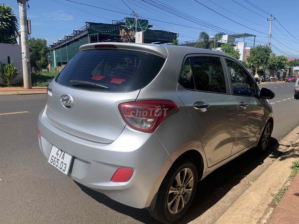 Hyundai Grand i10 2015 1.0 Base - 150000 km. Mua bán Ô tô tại Thành phố Buôn Ma Thuột Đắk Lắk được đăng bởi Trần Đình Tường hình 3