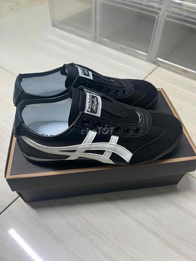 Giày thể thao onitsuka tiger. Mua bán Giày dép tại Quận Dương Kinh Hải Phòng được đăng bởi Trần Thị Liên hình 1