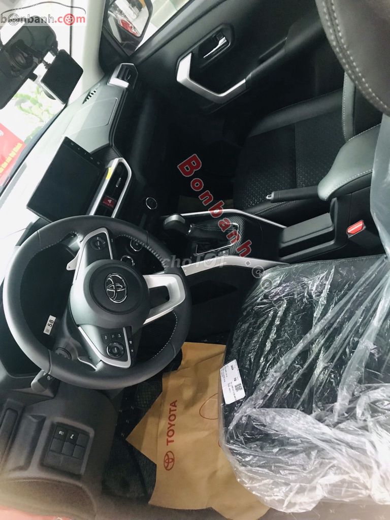 Toyota Raize. Mua bán Ô tô tại Quận Cầu Giấy Hà Nội được đăng bởi Ms Khuyên hình 1