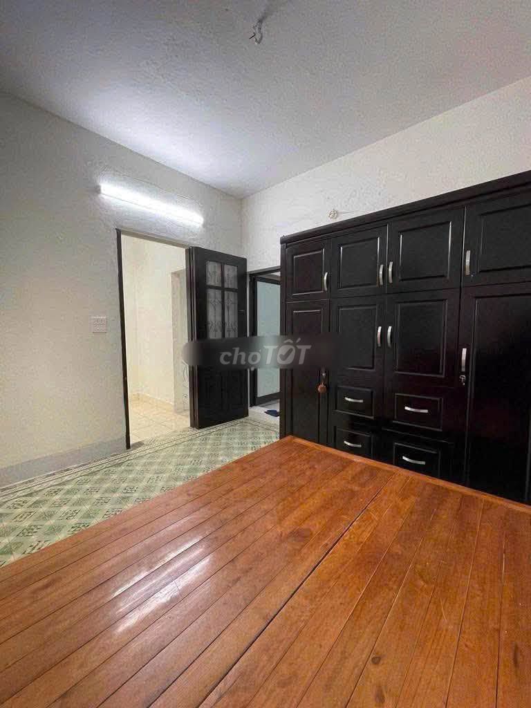 Дом в переулке 89 Фан Ке Бинь, Конг Ви, 3 спальни