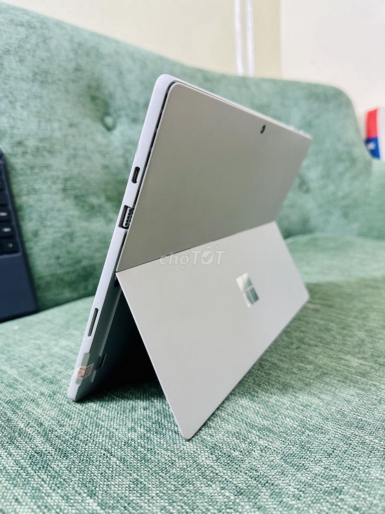 Microsoft Surface Pro 7 i5 8GB/128GB like new. Mua bán Máy tính bảng tại Quận Hồng Bàng Hải Phòng được đăng bởi Trần Mạnh Cường hình 1