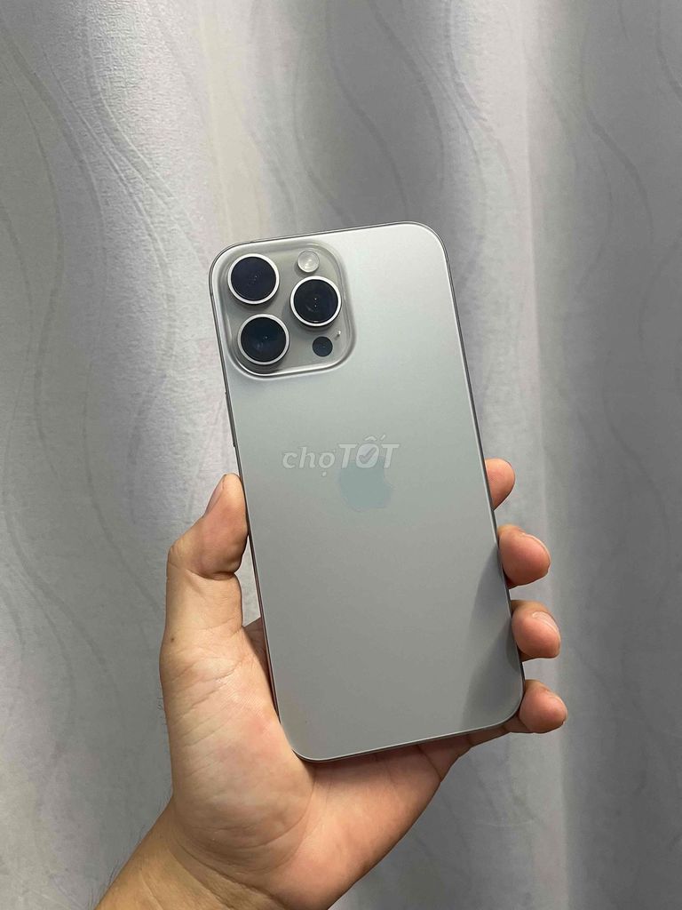 Iphone 16 Pro max 256gb Lock Mỹ. Mua bán Điện thoại tại Quận Ninh Kiều Cần Thơ được đăng bởi CỬA HÀNG BÃO MOBILE hình 1