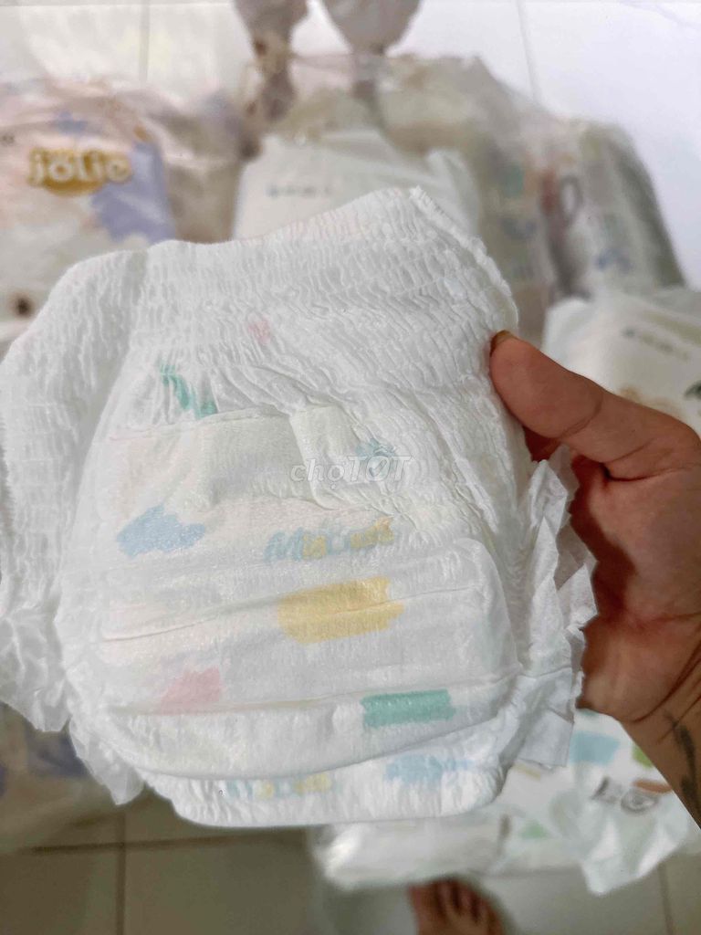 Tã quần JoLie trẻ em size L. Mua bán Mẹ và bé tại Huyện Bình Chánh Tp Hồ Chí Minh được đăng bởi Nguyen Thanh Thanh hình 1