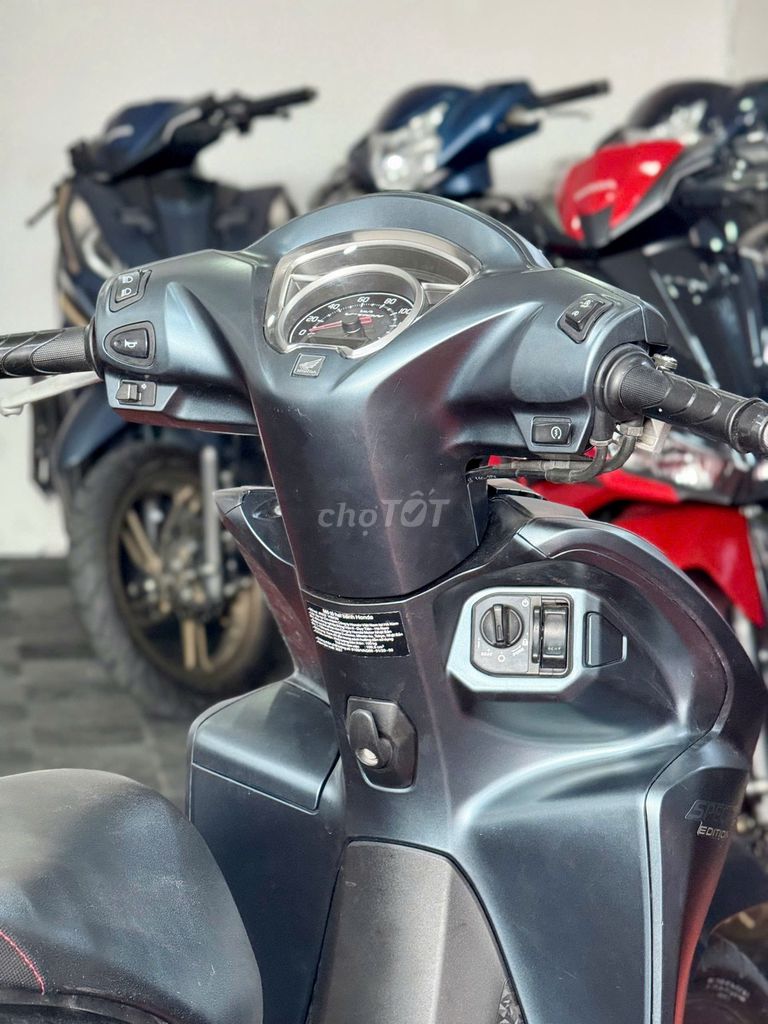 💥 HondaVision 2022 bản "Cá Tính" BS49 9chủ ký giấy. Mua bán Xe máy tại Thành phố Thủ Đức Tp Hồ Chí Minh được đăng bởi XE MÁY THỦ ĐỨC hình 9