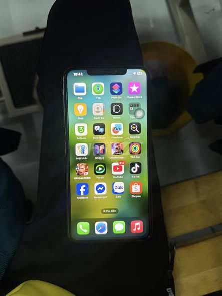 Apple iPhone XS Max 64GB Vàng. Mua bán Điện thoại tại Quận 1 Tp Hồ Chí Minh được đăng bởi Hội Đồ Điện Tử hình 1