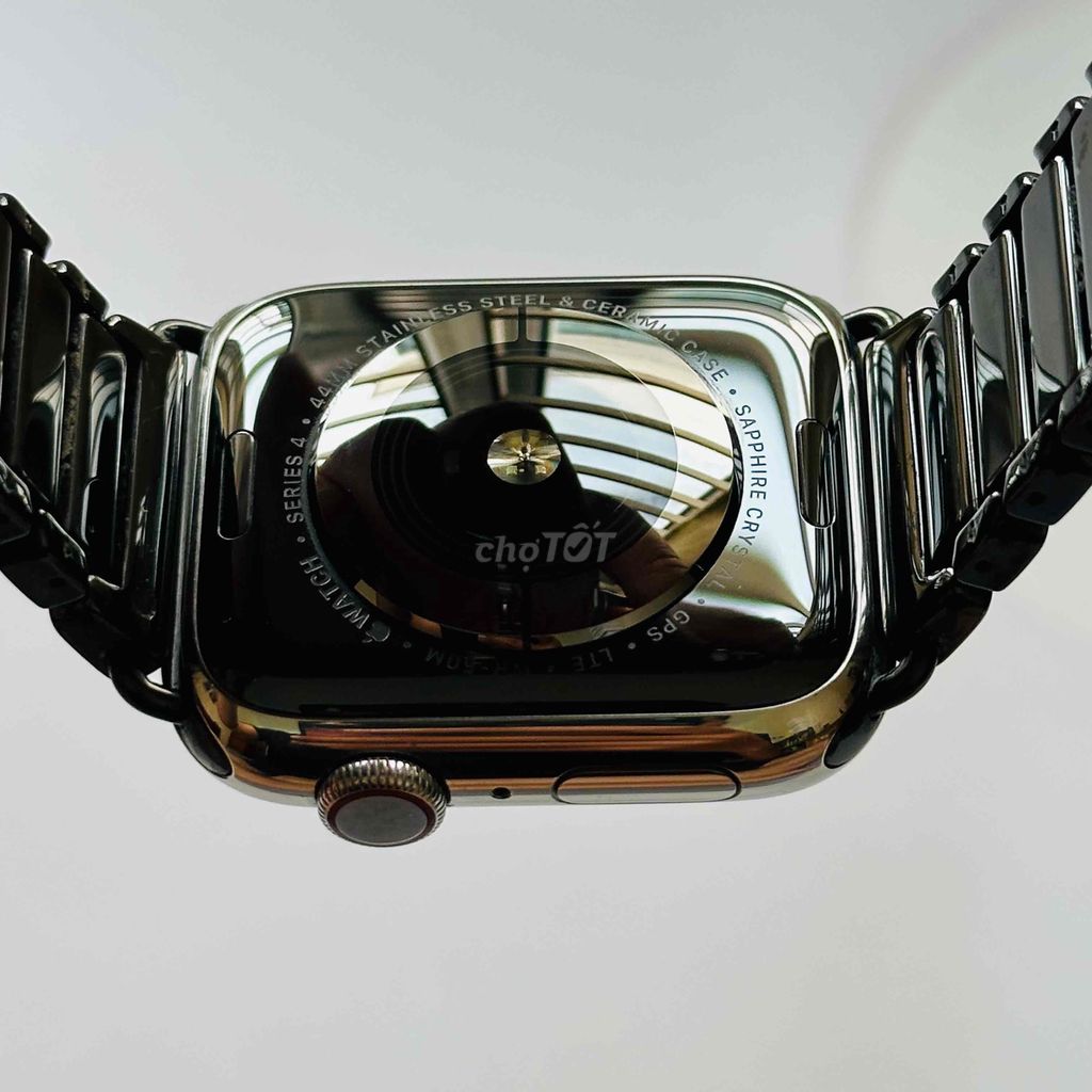 Apple Watch Seri 4 thép 44mm như mới