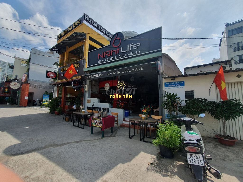 HOT....MẶT BẰNG KINH DOANH NHÀ HÀNG, BAR THẢO ĐIỀN CỰC ĐẸP 180M2