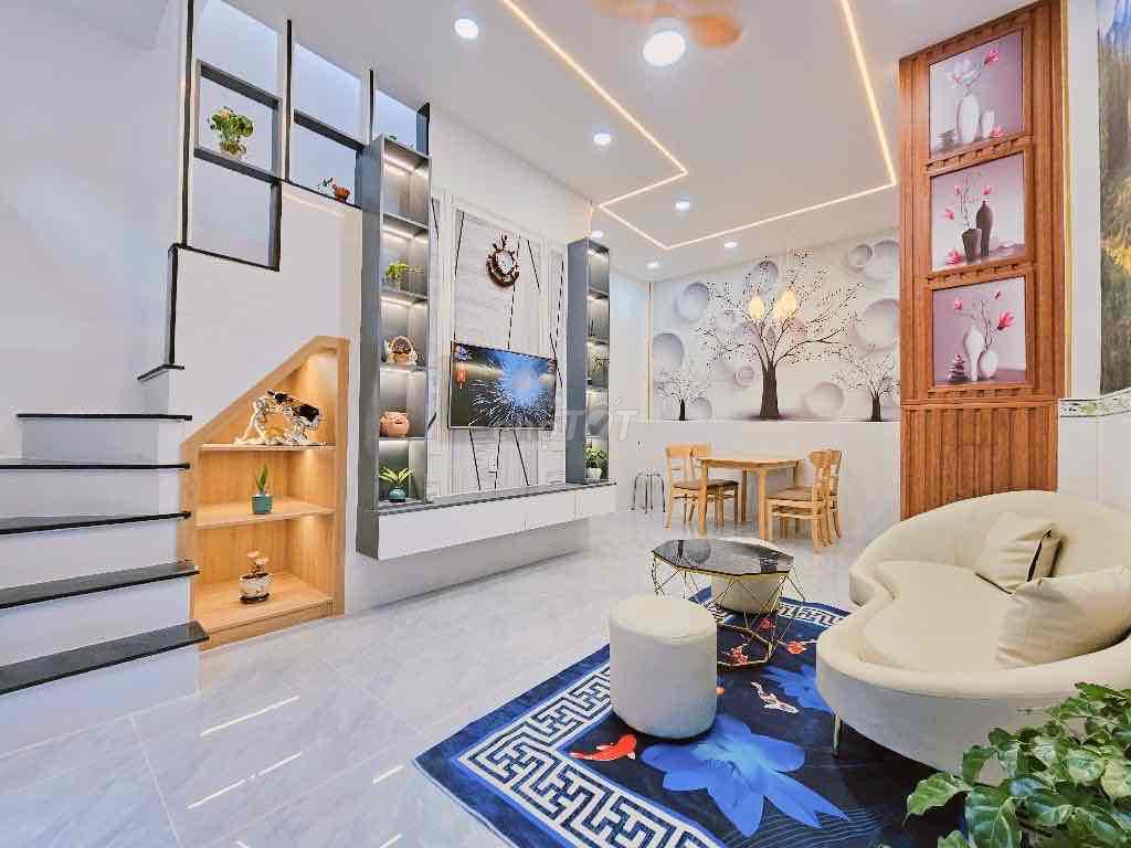 Nhà xinh Quang Trung, 2 tầng, 4*6m, btct, 3.4tỷ tl,.