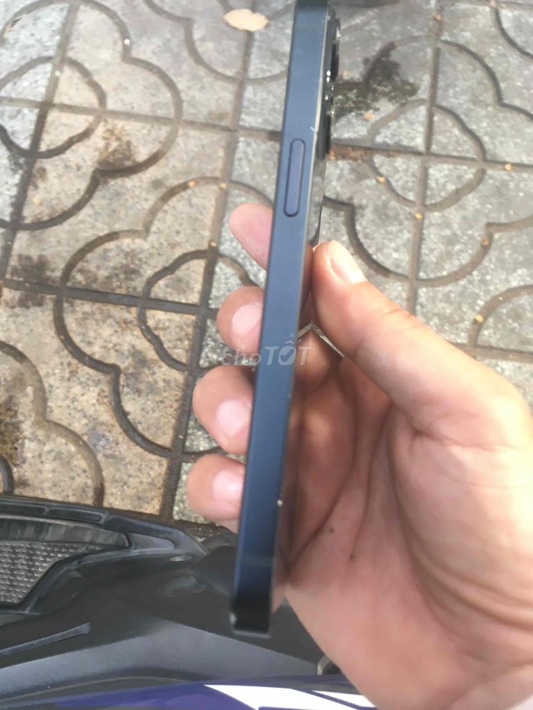 Apple iPhone 13 Đen Hỏng. Mua bán Điện thoại tại Quận Bình Thạnh Tp Hồ Chí Minh được đăng bởi 71Shop hình 1