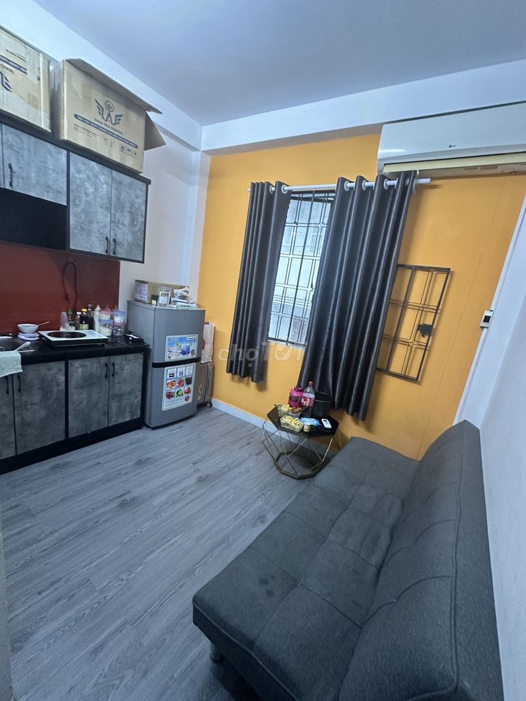 Аренда · 1 комн. · 35 м² · Quận 1, ул. Đường Bùi Thị Xuân