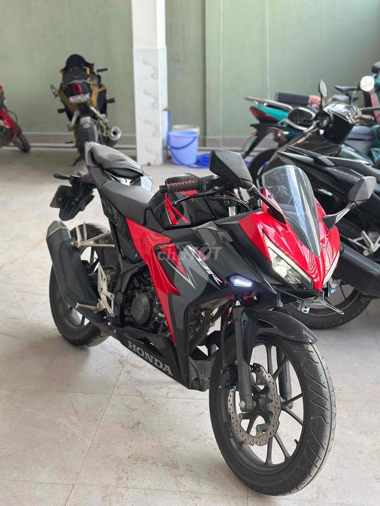 CBR 150r 2020 chính chủ 1 đời chủ. Mua bán Xe máy tại Quận Sơn Trà Đà Nẵng được đăng bởi Huỳnh Chí Thanh hình 2
