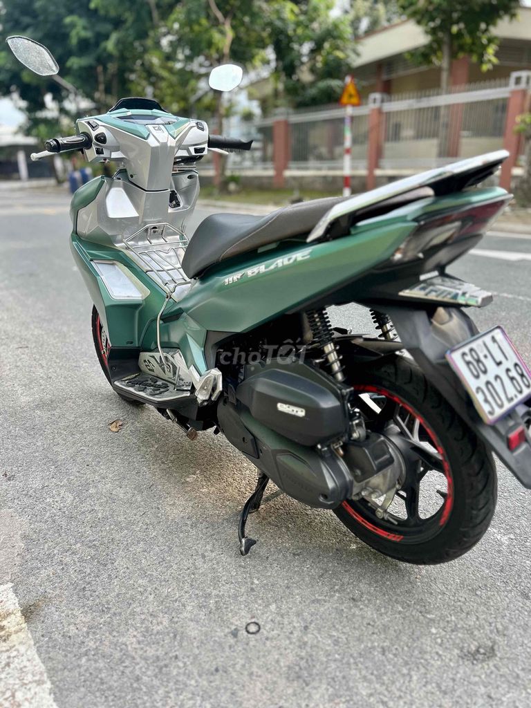 HONDA AIR BLADE 150 ABS – ĐỜI 2022. Mua bán Xe máy tại Thị xã Tân Uyên Bình Dương được đăng bởi Hồ Hoàng Cảnh   hình 2