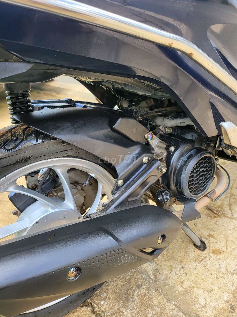 Cần bán Vision 2020. Mua bán Xe máy tại Thành phố Đà Lạt Lâm Đồng được đăng bởi Đồ gỗ cũ Đà Lạt hình 6