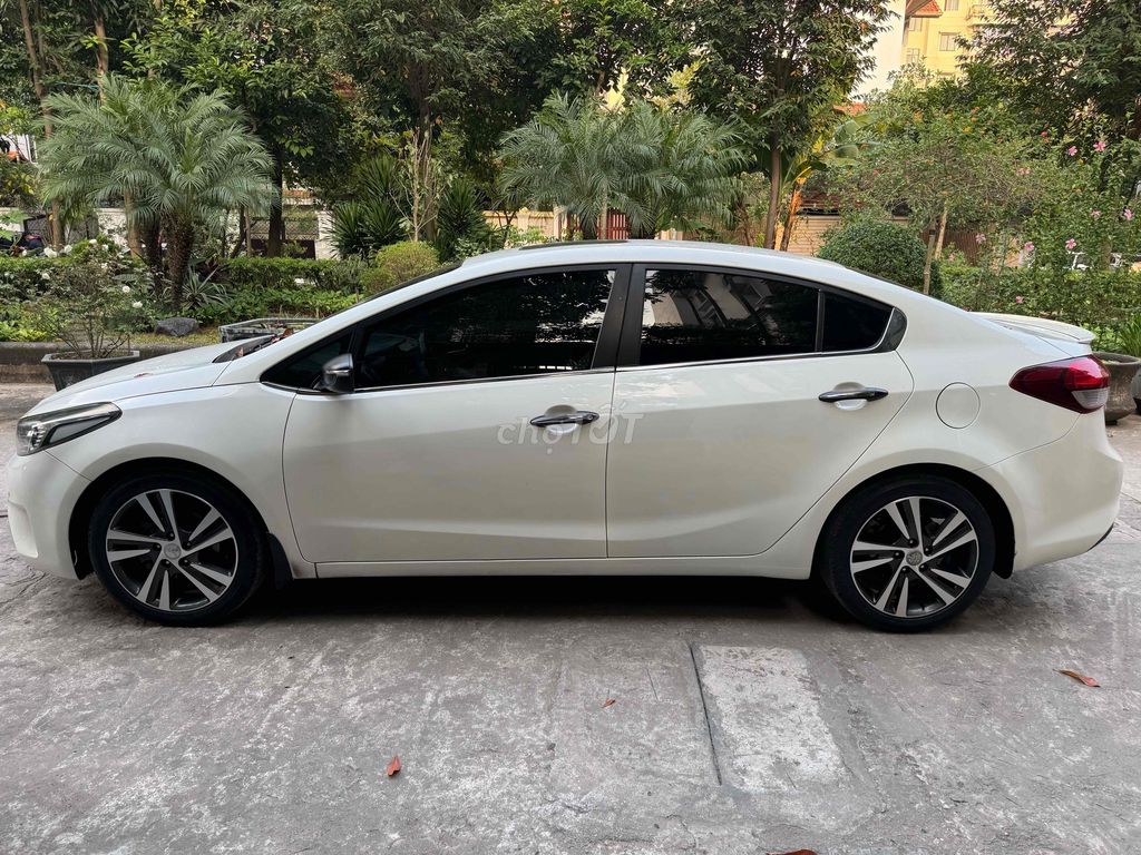 Kia Cerato 2018 2.0 AT - 95000 km. Mua bán Ô tô tại Quận Nam Từ Liêm Hà Nội được đăng bởi phạm phương nga hình 4