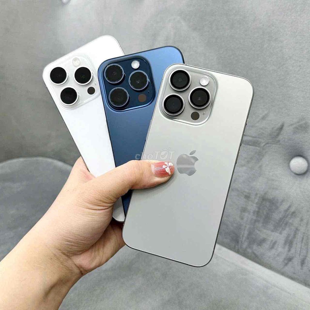 Apple iPhone 15 Pro Max Xám Xanh Trắng. Mua bán Điện thoại tại Huyện Hóc Môn Tp Hồ Chí Minh được đăng bởi Lưu Trung Hậu hình 1
