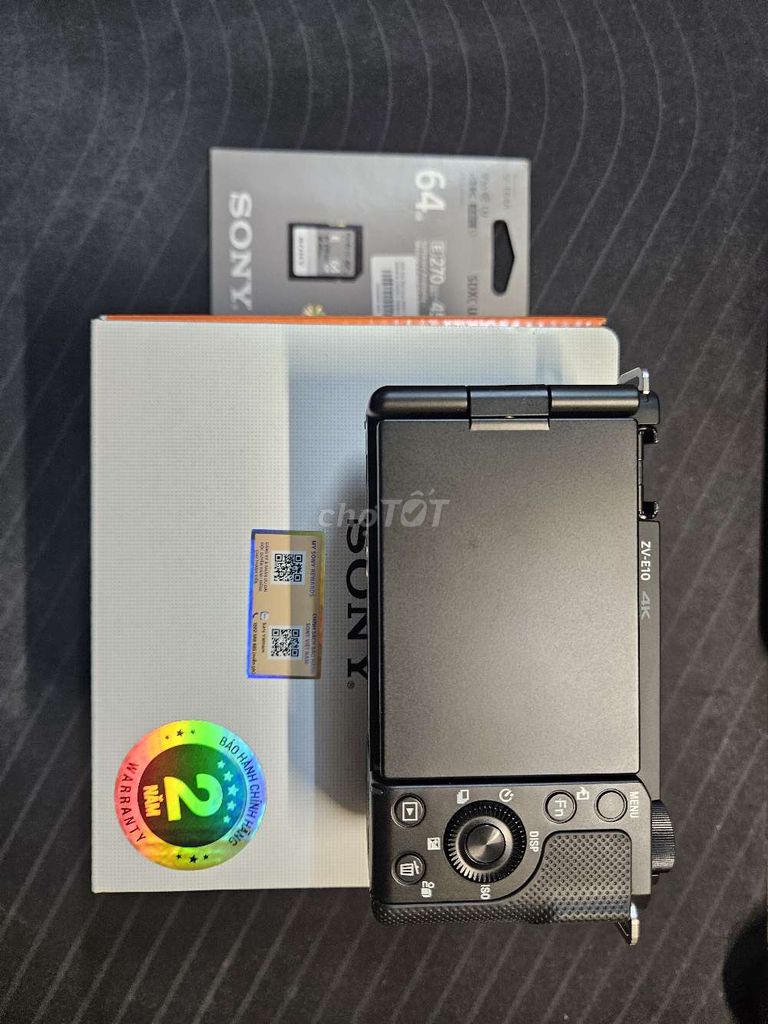 Sony zve10 + smallrig + pin + đèn Led trợ sáng