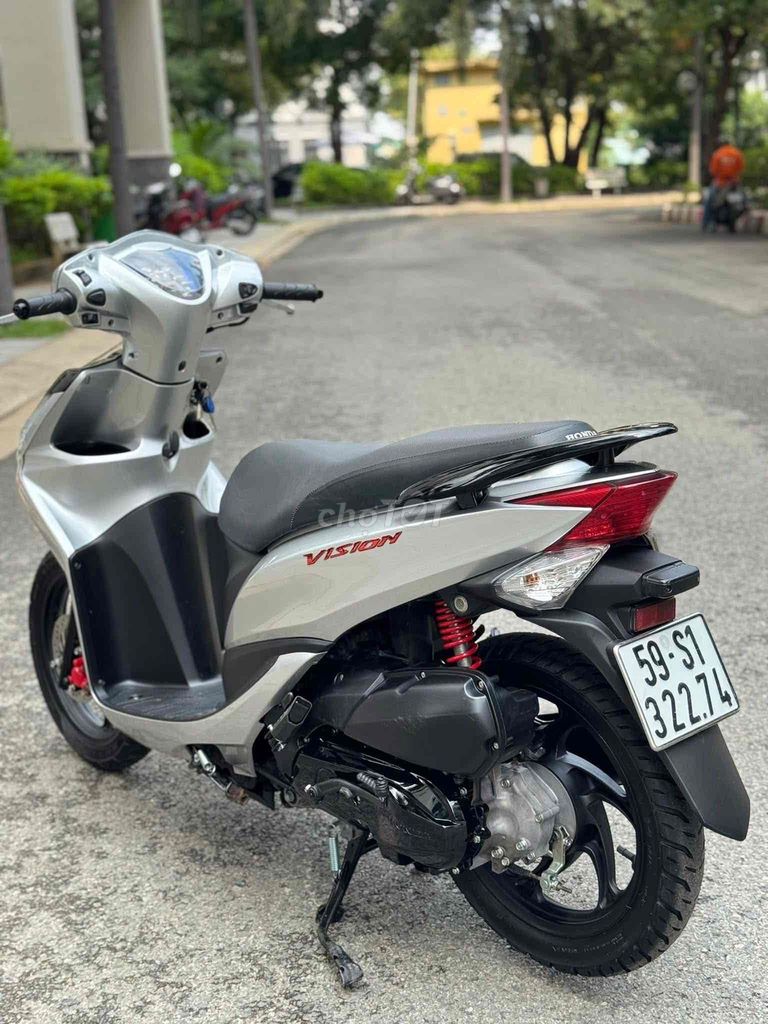💥Honda Vision 2011 BSTP nguyên zin full mới. Mua bán Xe máy tại Quận 12 Tp Hồ Chí Minh được đăng bởi XE MÁY HẢI THANH hình 6