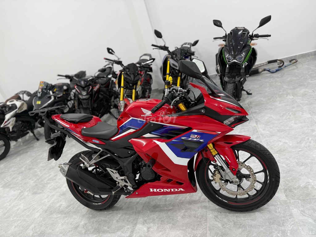 Cần Bán CBR 150R dk 2023 Cực Đẹp. Mua bán Xe máy tại Thành phố Thủ Đức Tp Hồ Chí Minh được đăng bởi Xe máy Hùng Huyền hình 2