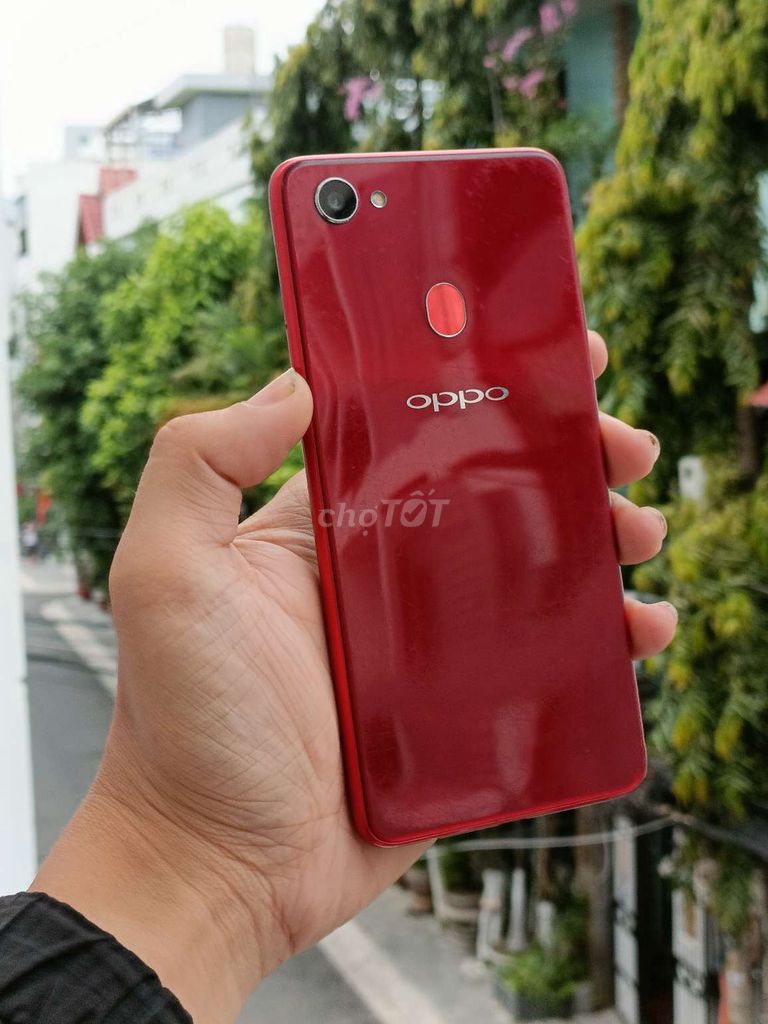 Oppo F7 4/64GB Đỏ. Mua bán Điện thoại tại Quận Hải Châu Đà Nẵng được đăng bởi Lộc Roy hình 1