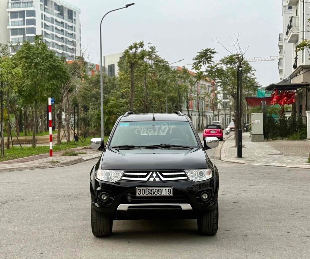 Mitsubishi Pajero Sport 2017 D 4x2 MT - 128000 km