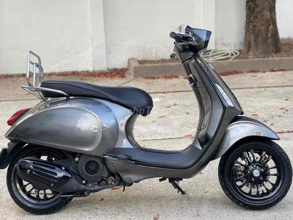 Vespa sprint phanh abs máy iget màu titan 38tr. Mua bán Xe máy tại Quận Thanh Khê Đà Nẵng được đăng bởi Long hình 3