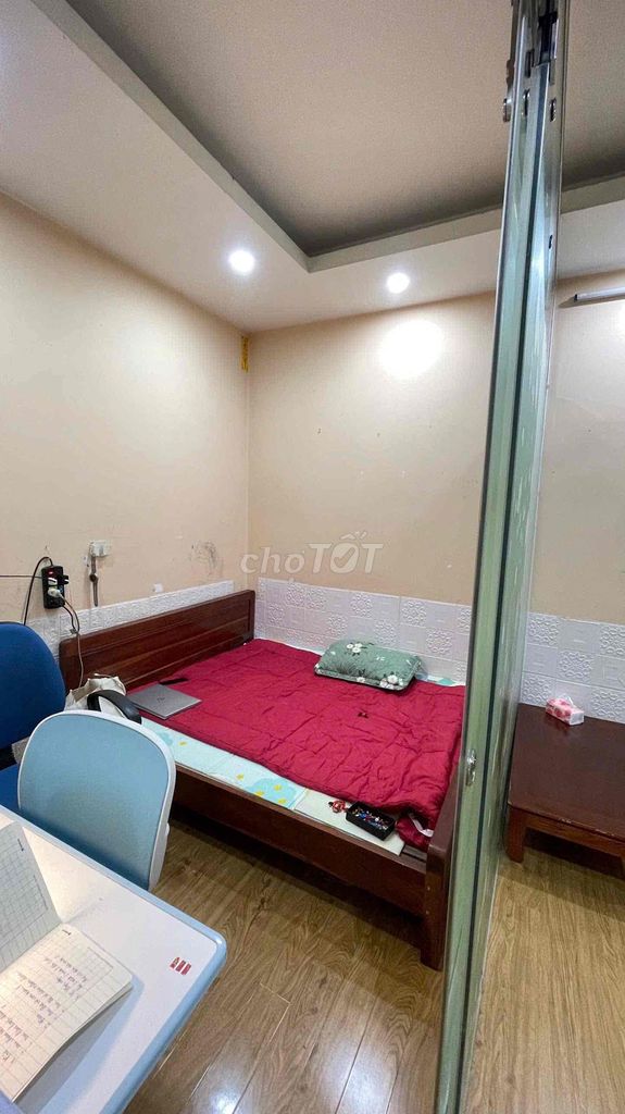 Владелец не взимает брокерские сборы - Продается CC HH Linh Dam с 2 спальнями -46 м²