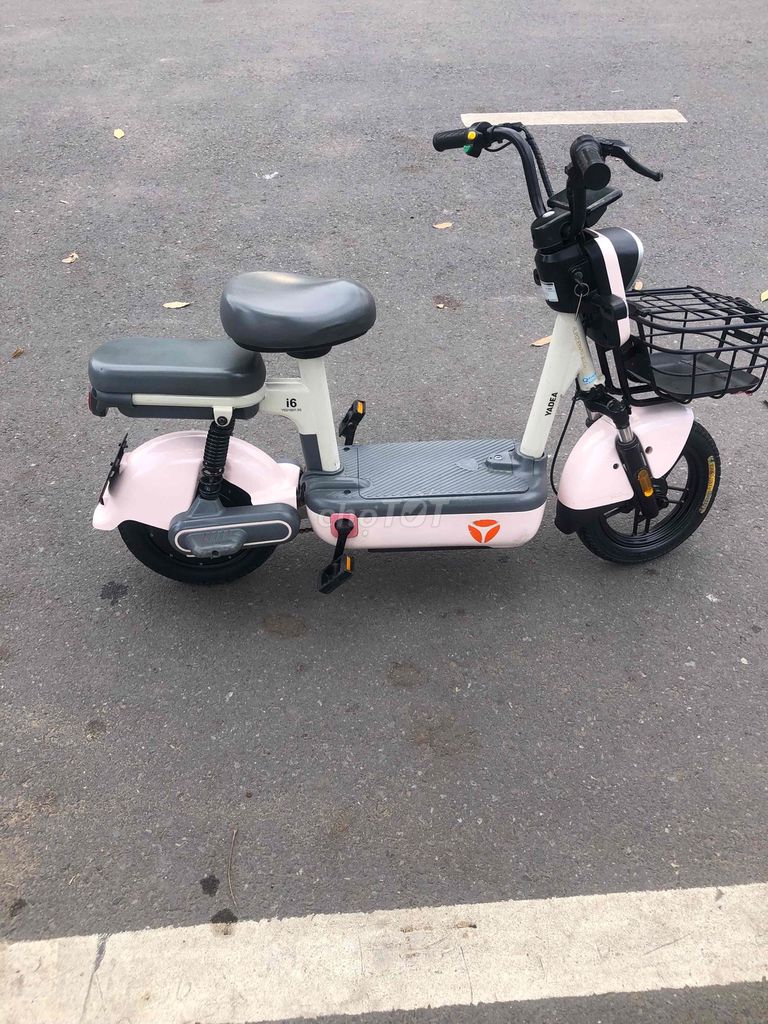 Xe đạp điện YADAE Hồng Trắng Đã sử dụng. Mua bán Xe điện tại Quận 4 Tp Hồ Chí Minh được đăng bởi Nguyễn Nghiêm Dũng hình 3