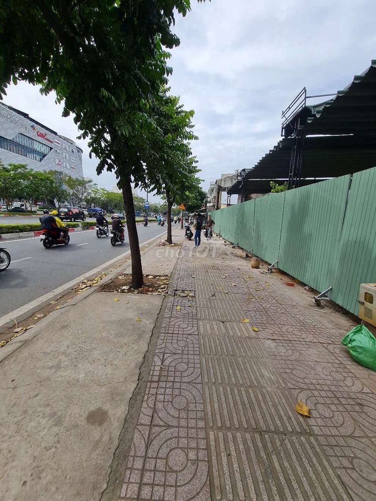 Mặt bằng kinh doanh tự do ngay phạm văn đồng đối diện giga mall