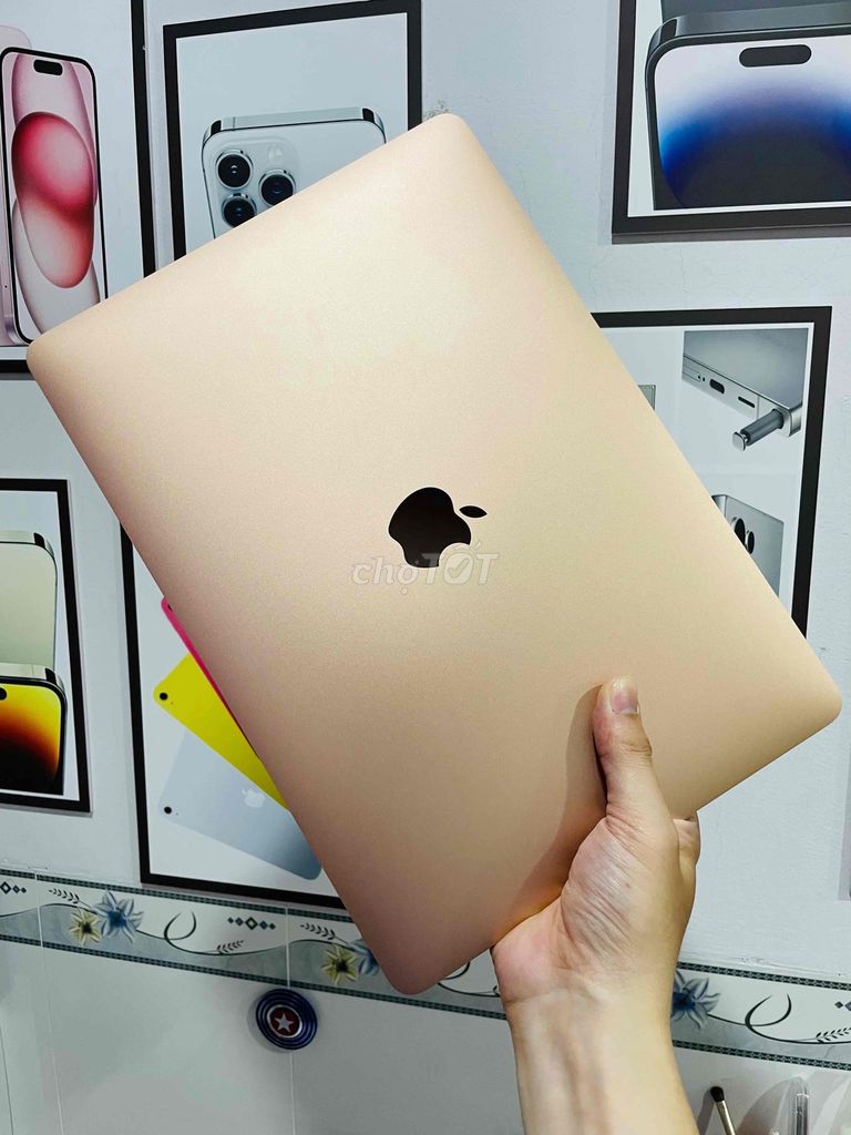 MacBook Air 2020 zin ốc đẹp như mới, sạc 39lần