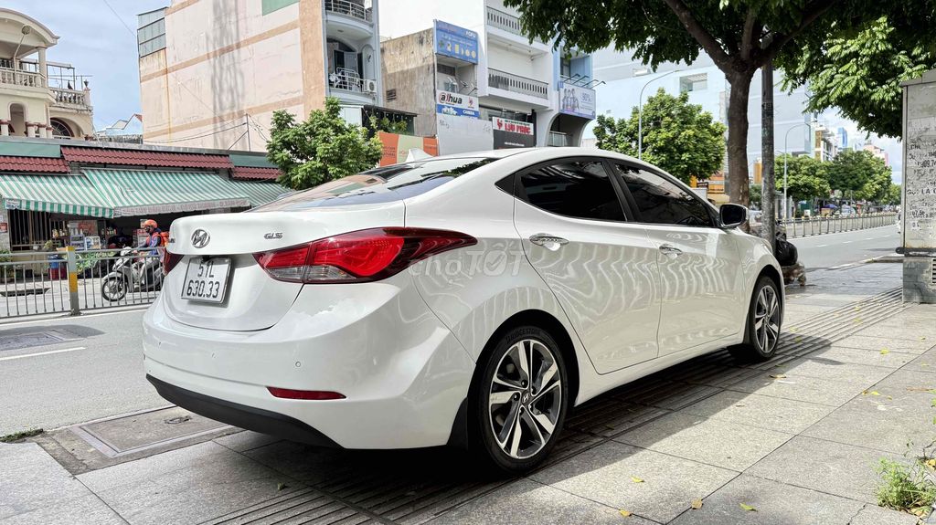 Hyundai Elantra 2015 1.8 AT - 94000 km. Mua bán Ô tô tại Quận Tân Phú Tp Hồ Chí Minh được đăng bởi Thế Anh hình 5