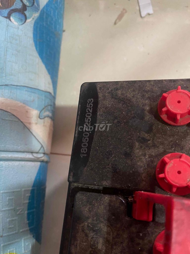 bình acquy 12v70 mới gắn nổ máy đúng 1 lần. Mua bán Phụ tùng xe tại Huyện Châu Đức Bà Rịa - Vũng Tàu được đăng bởi Dung hình 1