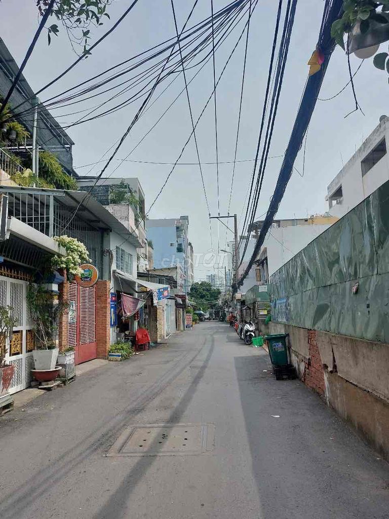 Bán nhà mặt tiền kinh doanh hẻm xe hơi 1sẹc - đường Huỳnh Tấn Phát - h
