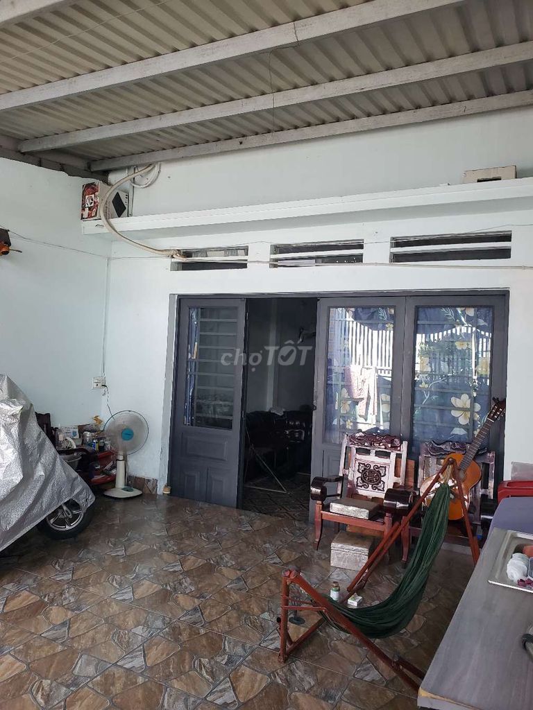 Продается дом 4-го уровня, площадь 5 м х 16 м, переулок 326 Дуонг Тхи Ок, Тан Тхой Хип Ф.