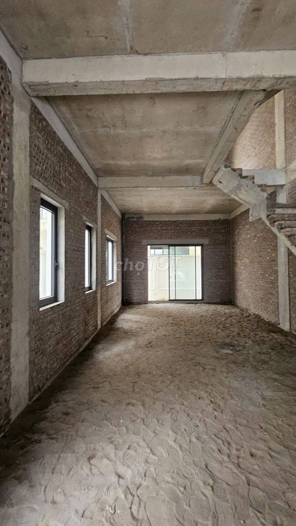 Продается таунхаус в Ван Куане, 75 м², 18 миллиардов долларов
