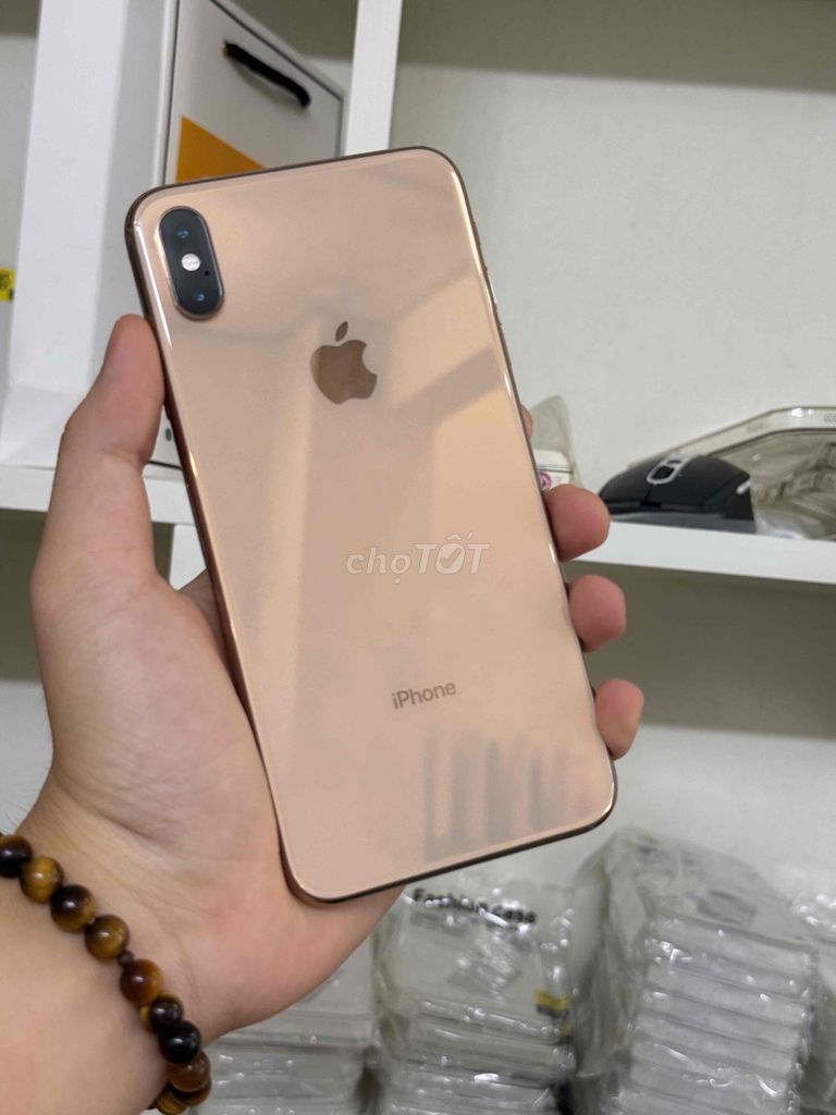 xs max lock gold