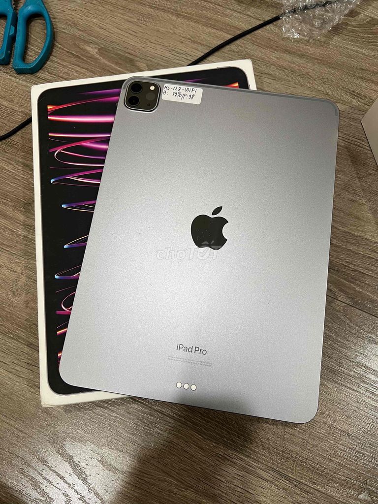 ipad pro 11” m2 128 wifi gray đẹp 99%. Mua bán Máy tính bảng tại Quận Đống Đa Hà Nội được đăng bởi Hoàng Điển Trai Long hình 1