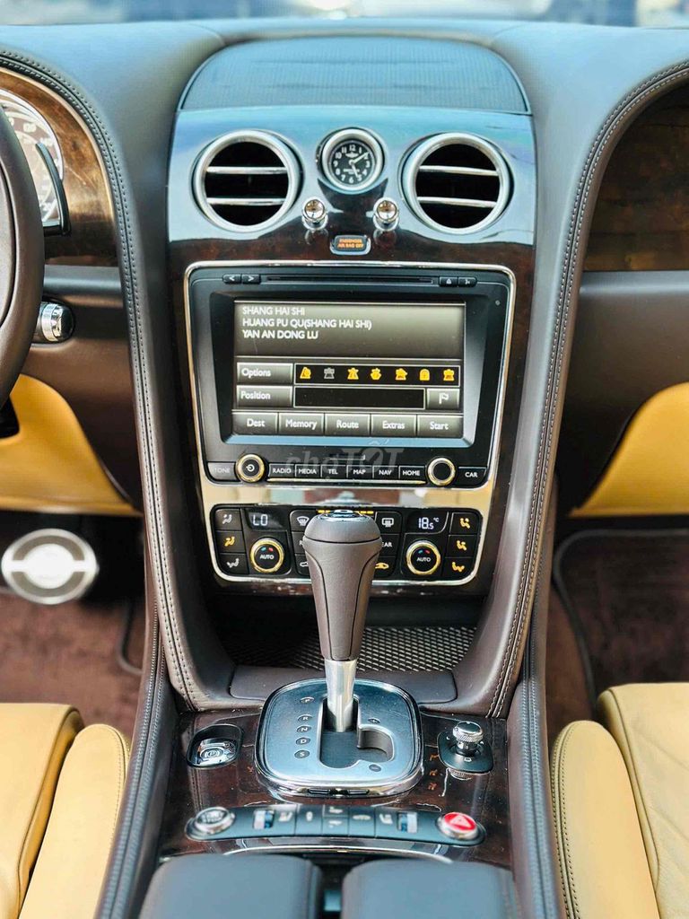 Bentley Continental Model 2014 W12 - 14000 km. Mua bán Ô tô tại Quận 8 Tp Hồ Chí Minh được đăng bởi Hồng Phúc hình 20