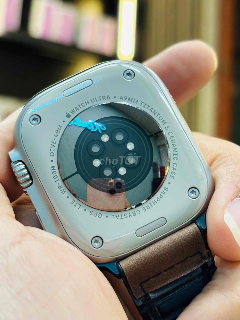 Apple Watch Ultra 2 Bạc. Mua bán Thiết bị đeo thông minh tại Thành phố Huế Thừa Thiên Huế được đăng bởi khanh cao hình 1