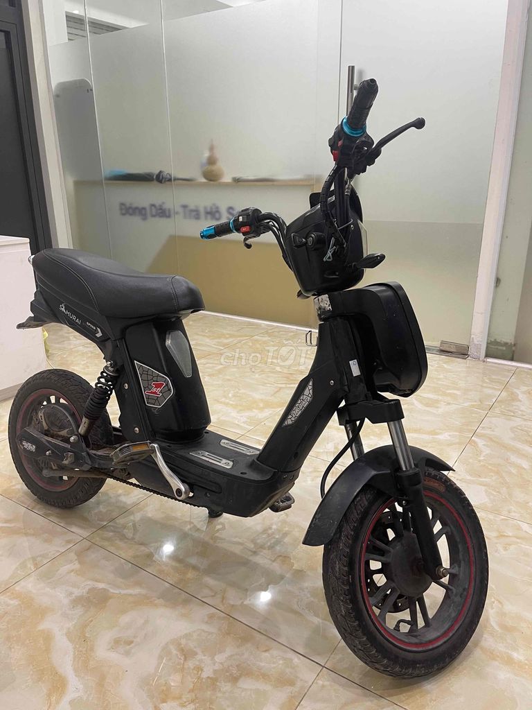 Xe đạp mới thay vỏ sau, bình mới hết bảo hành