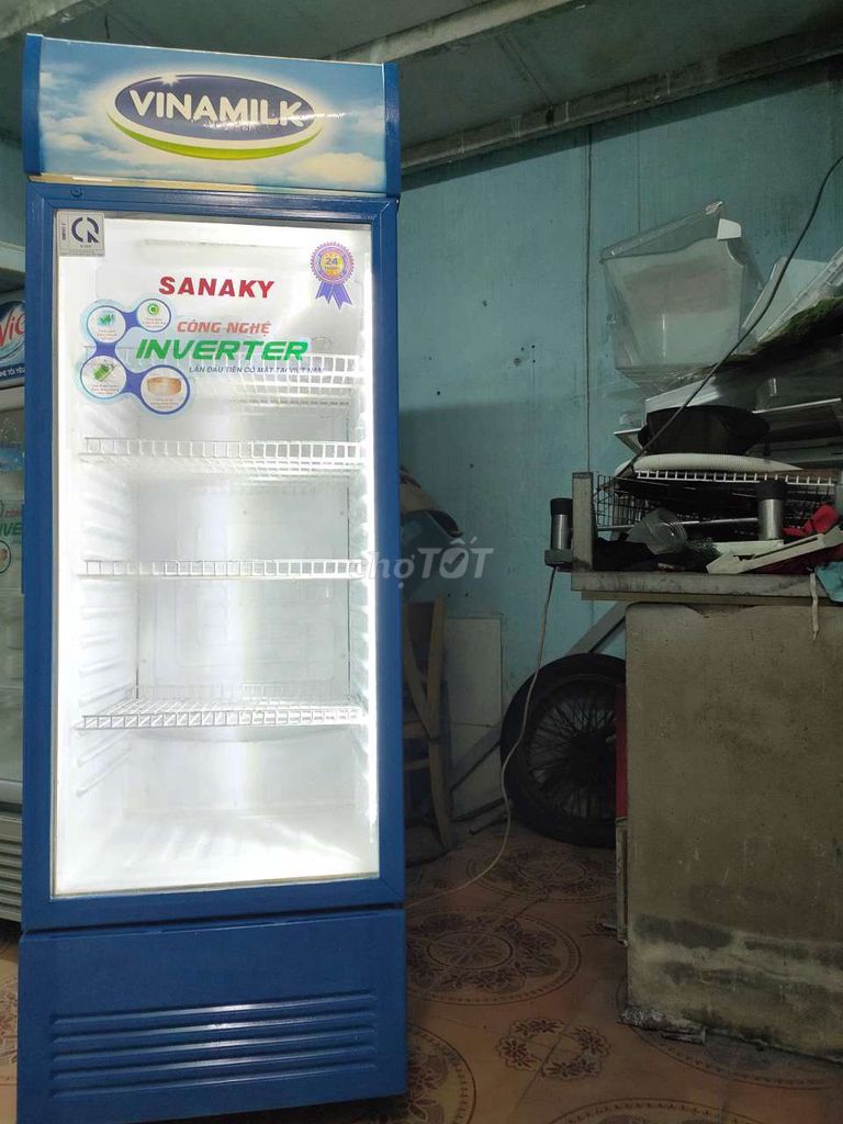 Bếp từ, tủ mát Sanaky 310 lít, sạch sẽ mát nhanh t