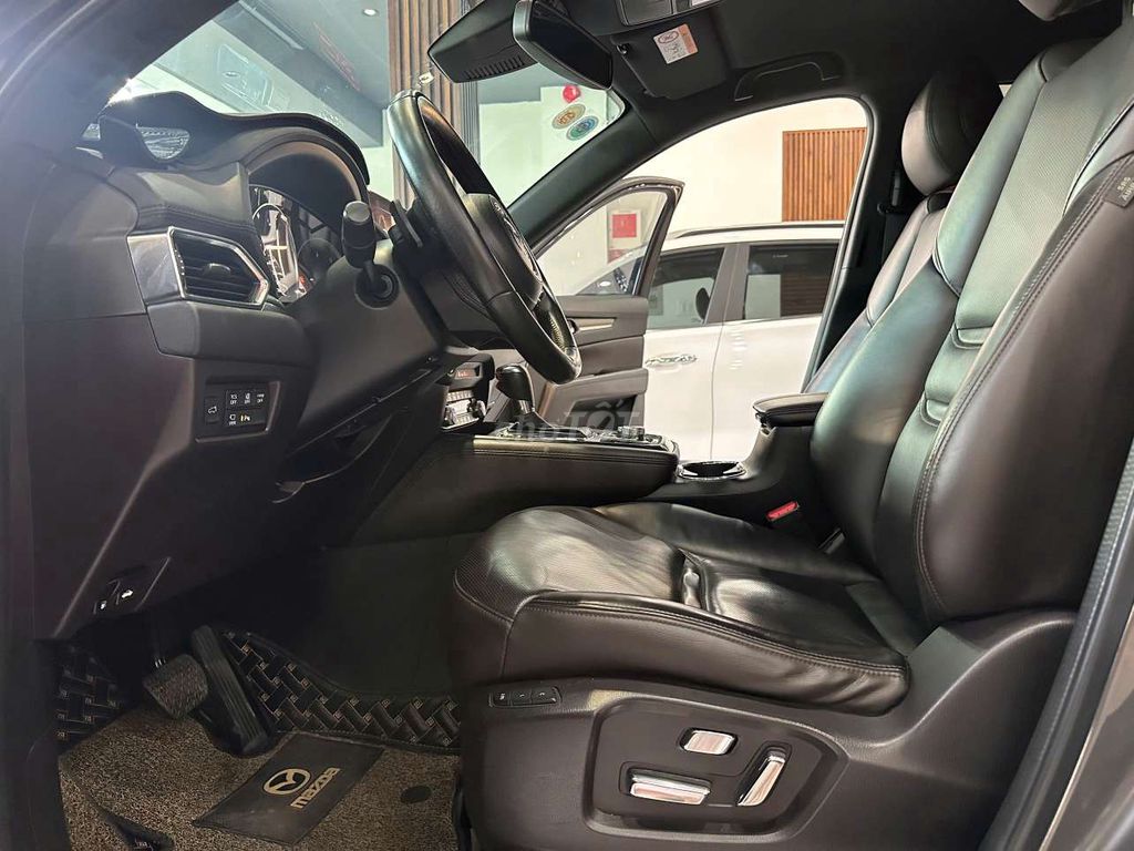 Mazda CX8 2020 Premium AWD 2.5L, 2 cầu,màu xám. Mua bán Ô tô tại Quận Bình Tân Tp Hồ Chí Minh được đăng bởi Son Do hình 14