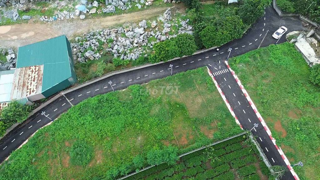 Từ 700 triệu , bám mặt đường HCM , QL21A ..