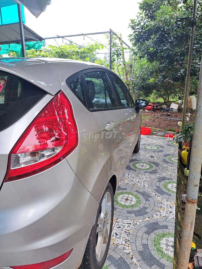 2012 1.6 AT Hatchback - 104000 km. Mua bán Ô tô tại Huyện Thống Nhất Đồng Nai được đăng bởi trung hình 1