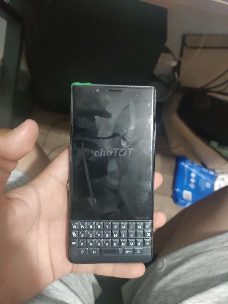 Blackberry key 2 le 4/64 vỏ xấu. Mua bán Điện thoại tại Quận 7 Tp Hồ Chí Minh được đăng bởi Hảii Long hình 1