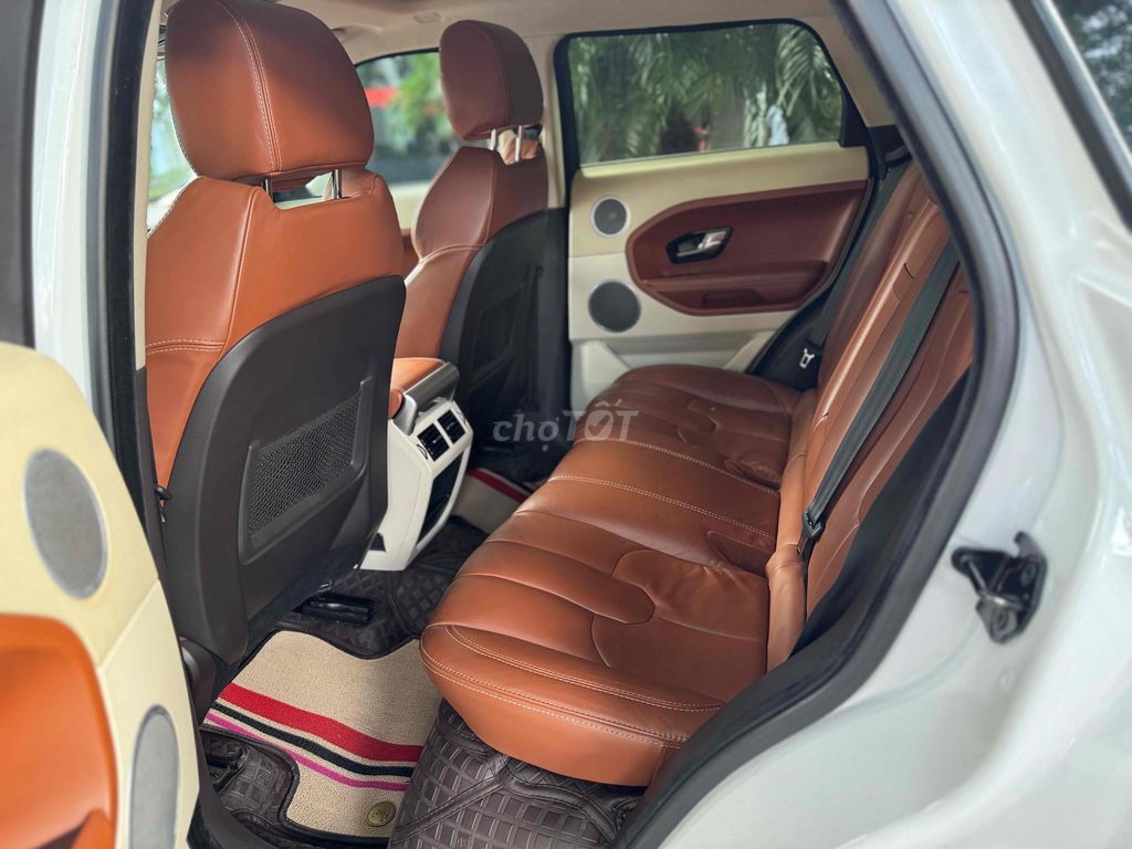 LandRover Range Rover Evoque 2012. Mua bán Ô tô tại Quận Cầu Giấy Hà Nội được đăng bởi A Sơn hình 10