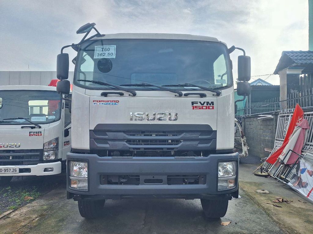 ISUZU 15T 2024 Euro4 giá tốt, giao xe nhanh