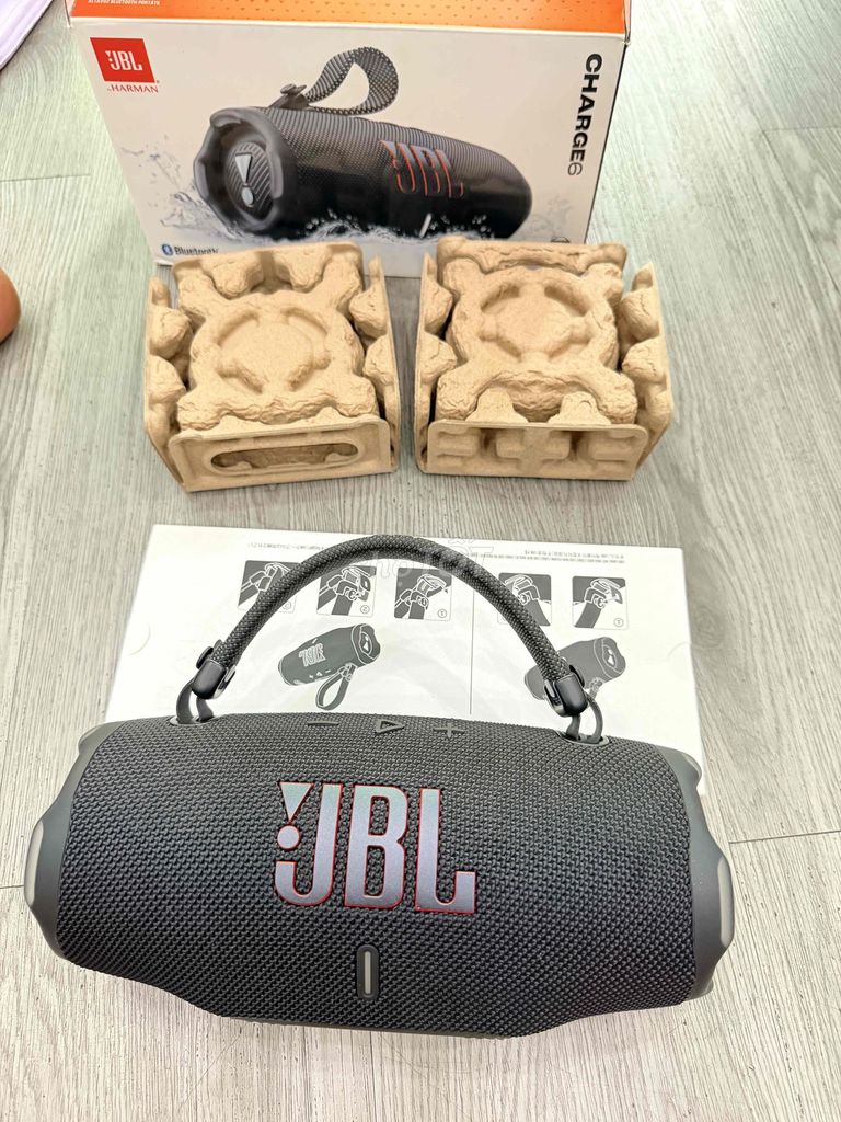 Loa Bluetooth JBL Charge 6 Đen Pin trâu. Mua bán Tivi, Âm thanh tại Quận Liên Chiểu Đà Nẵng được đăng bởi Tuấn Lĩnh hình 1
