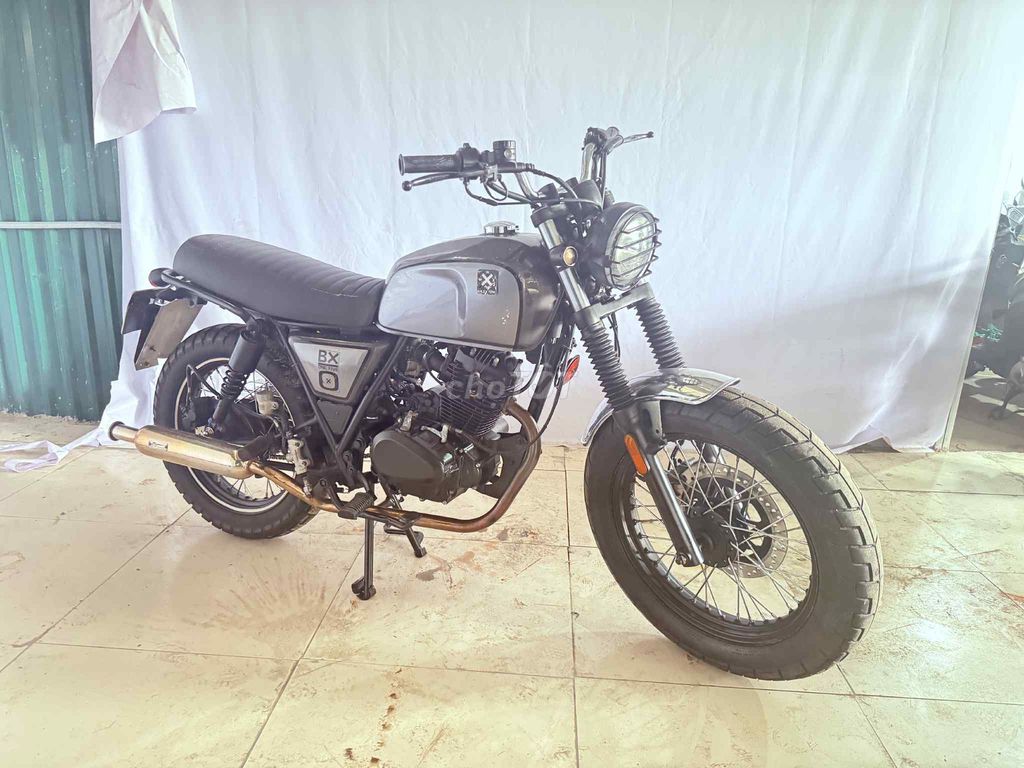 Brixton 150cc mầu xám bạc. máy mạnh,êm bốc. Mua bán Xe máy tại Quận Cầu Giấy Hà Nội được đăng bởi Mr Dung hình 6